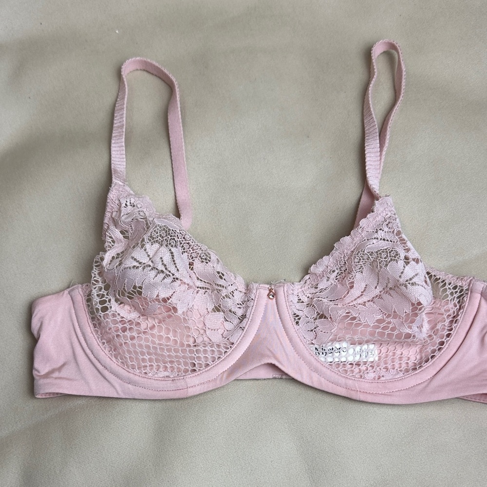 Le Mystère 34B Demi Bra Womens Pink Lace Allure Unlined Underwire